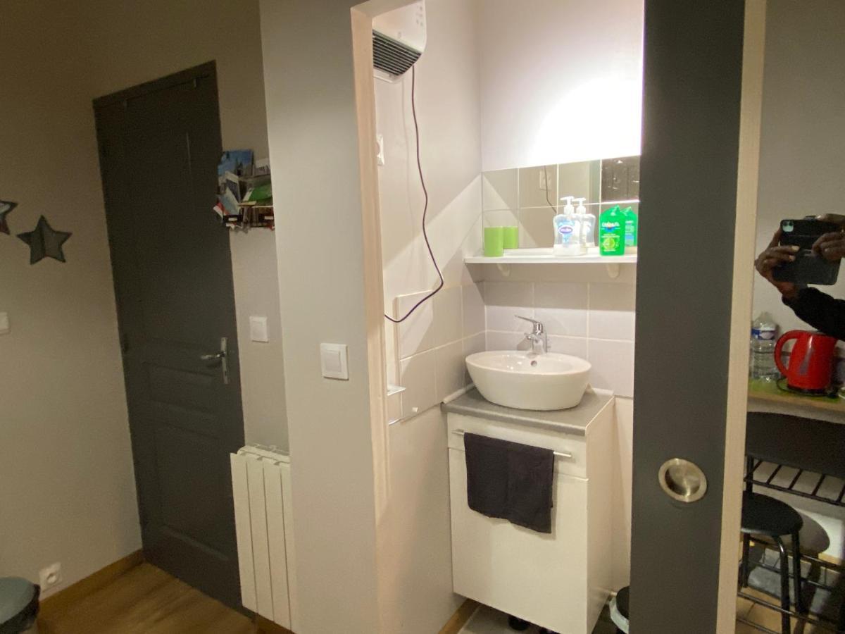 Sympathique Logement En Rez-De-Chausse, De 21M 2 Beauvais Zewnętrze zdjęcie